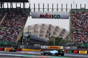 Motor Racing - Formula One World Championship - Mexican Grand Prix - Qualifying Day - Mexico City, Mexico
