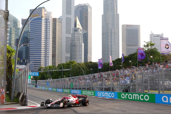 large-2022 Singapore Grand Prix - Friday