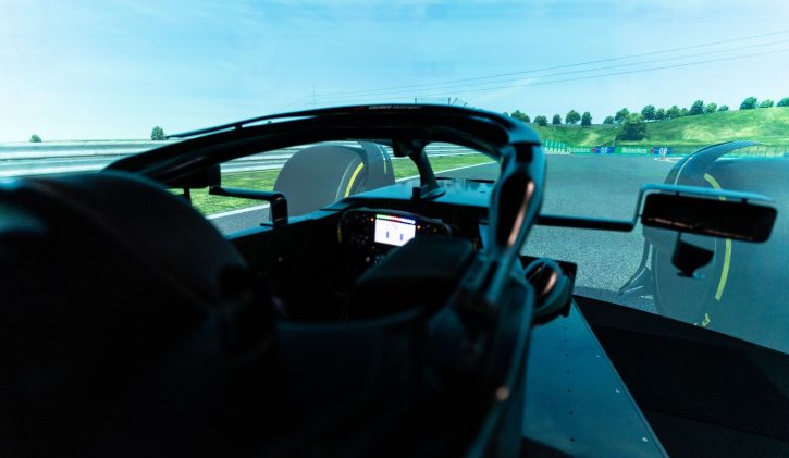 large-Sauber Motorsport - Simulator