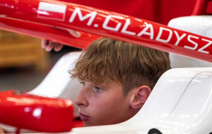 Maciej Gładysz Ferrari