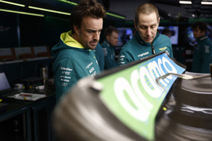 Fernando Alonso, Aston Martin F1 Team, in the garage