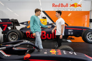 Kacper Sztuka, Tim Tramnitz