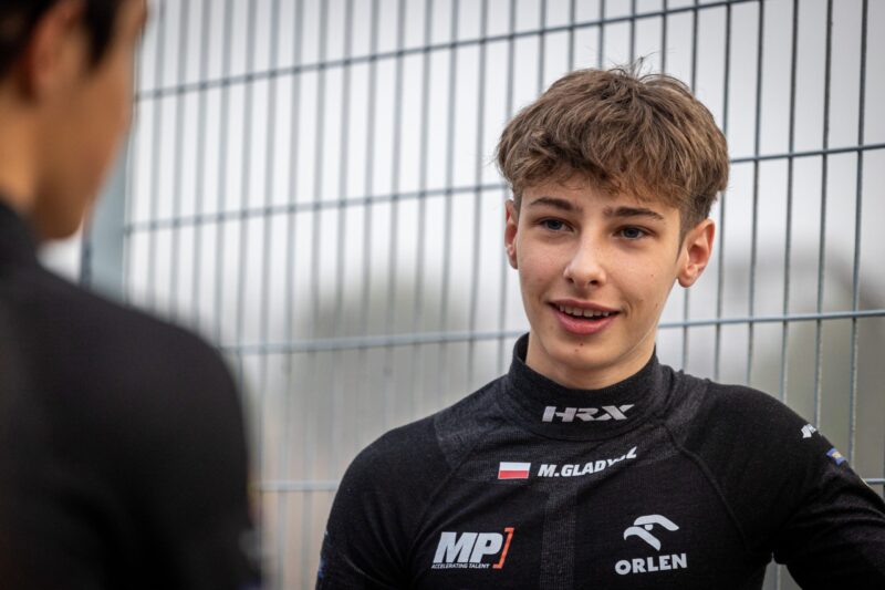 e395d527-deaa-9b46-1f9a-bbd76c05eacf