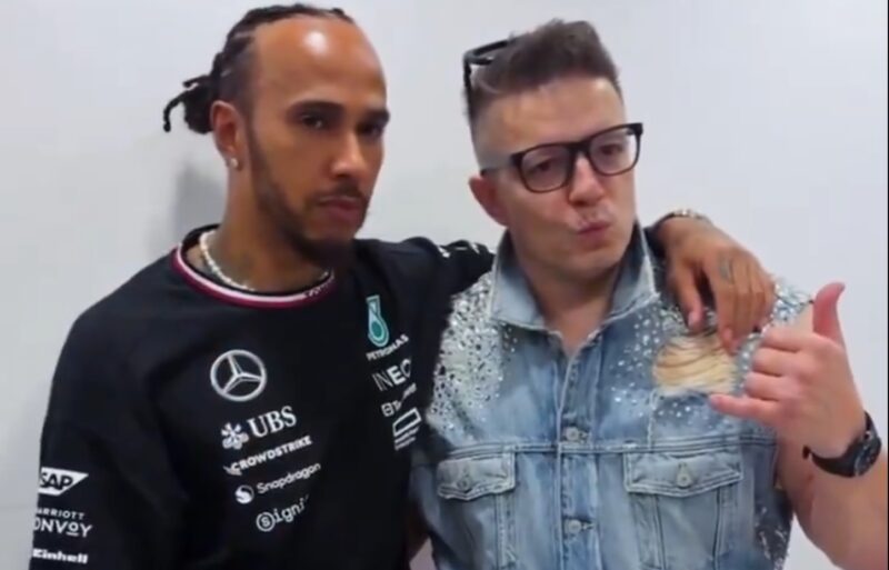 Bono Lewis F1 Mercedes