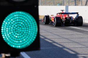 pirelliprivatetestingbarcelonaday1-08