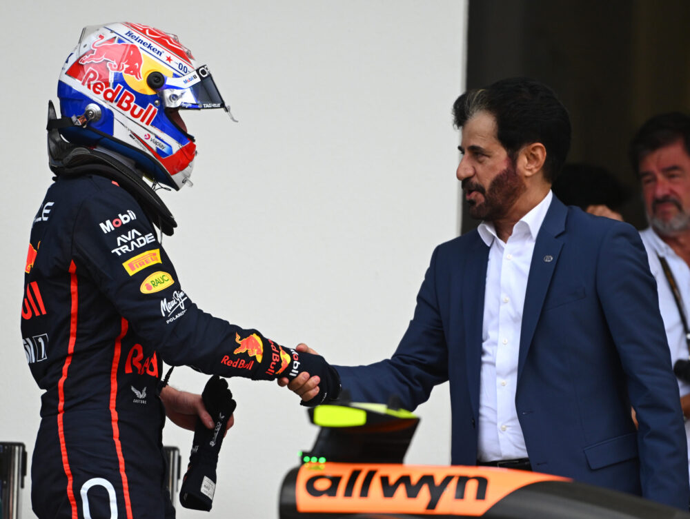 Ben Sulayem o kolejnej kadencji, zbyt małych zarobkach FIA i kandydaturze Sainza