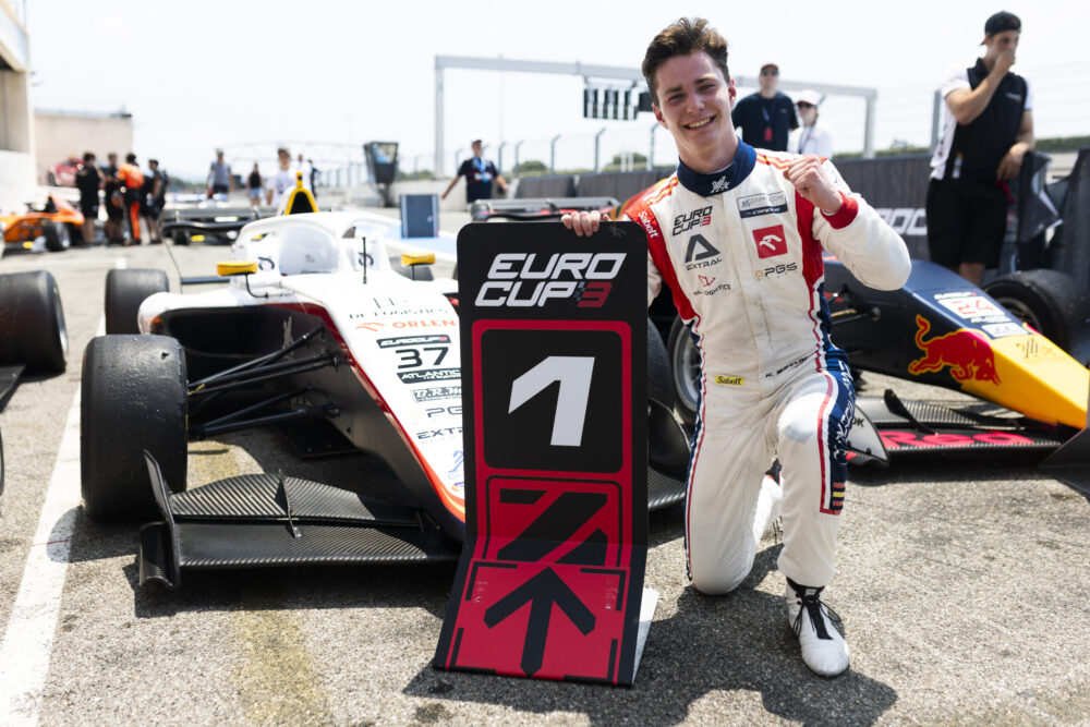 Sztuka: Uśmiech nie schodzi mi z twarzy