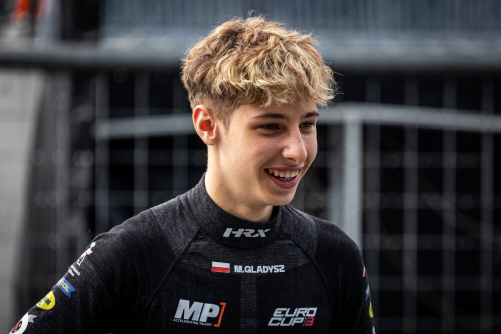 Maciej Gładysz F3