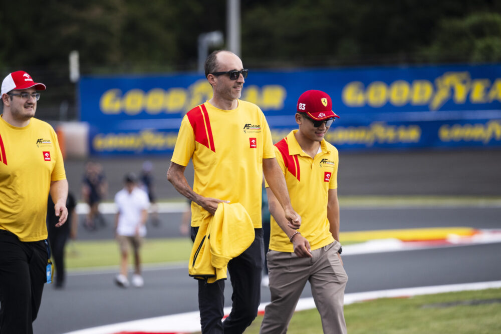 W Fuji prawie wycofali auto. Kubica o tytule: Przypomina mi się 2008 rok