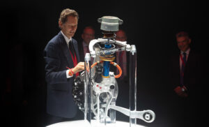 081025_TechDay_HR_012_d22e3ca8-7f63-4cca-9d63-f58f240e4bfd