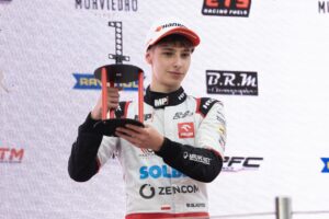 d1f40e08-737c-b153-2b6d-69a87a18ecce