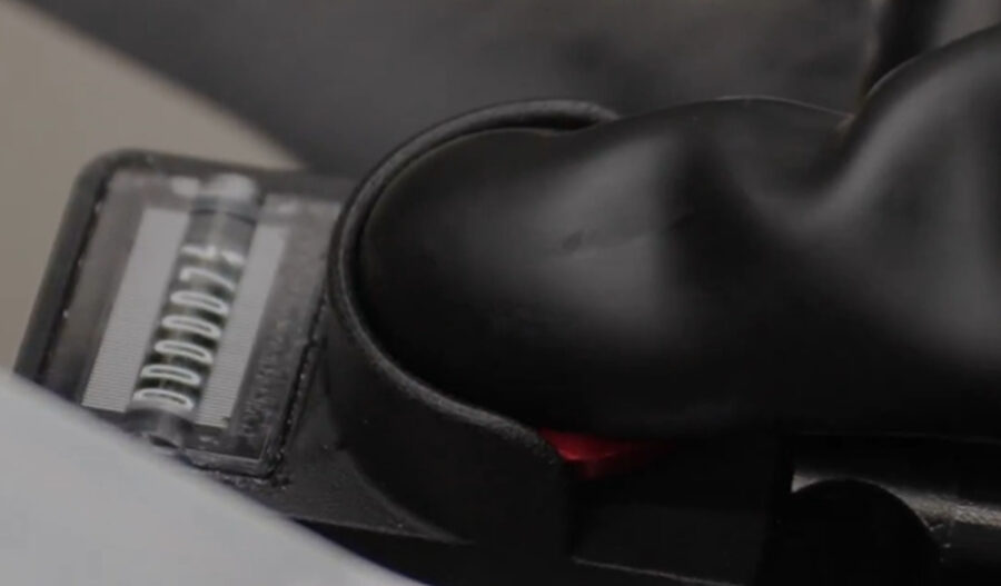 Aston odpalił auto, w tle interesujące plotki