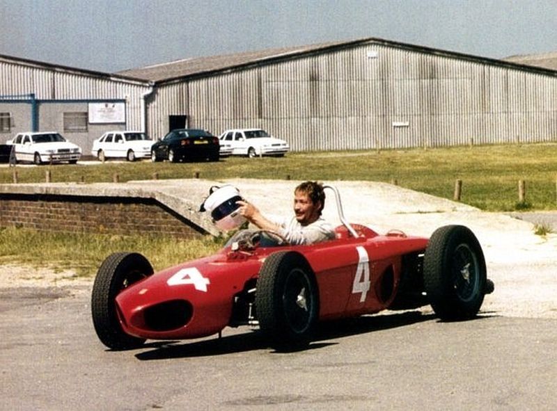 Kierowca wyścigowy, mechanik podczas GP Monako, autor hołdu dla Senny – zmarł Chris Rea