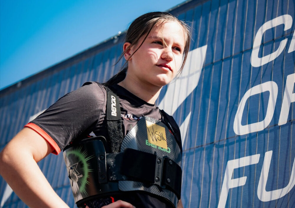 Dwie Polki w motorsportowym programie “More Than Equal”