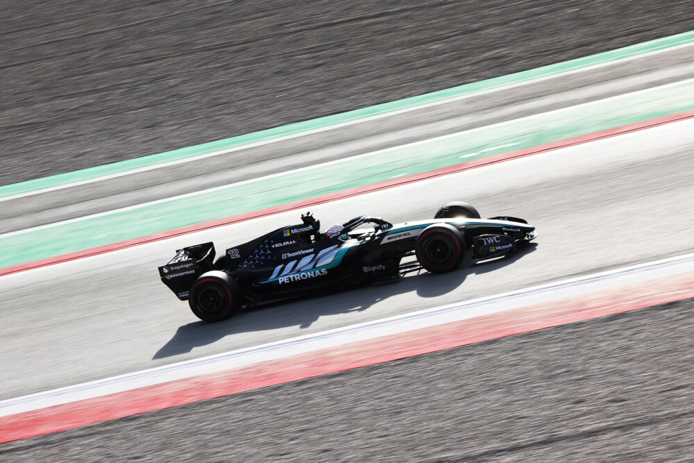 Mercedes zdziwiony i zadowolony