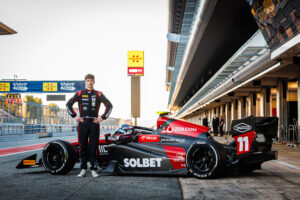 58e8816f-8f45-3e3d-caaa-d331f40fdc2f