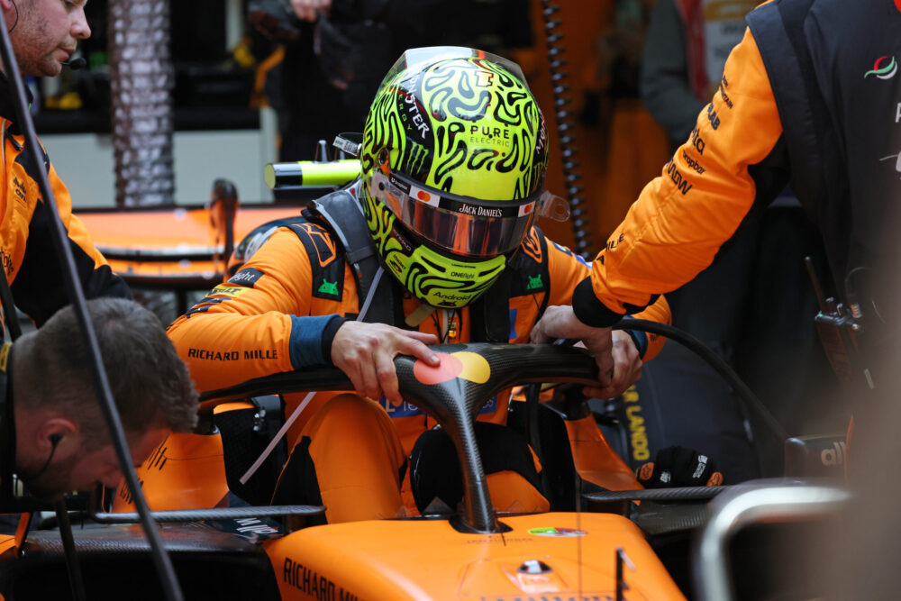 Oświadczenie McLarena po podwójnym DNS. Co na to Mercedes?