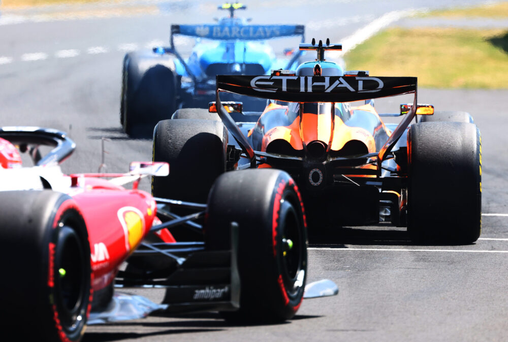 Kto najszybszy na Suzuce? Dwójka za plecami Mercedesa