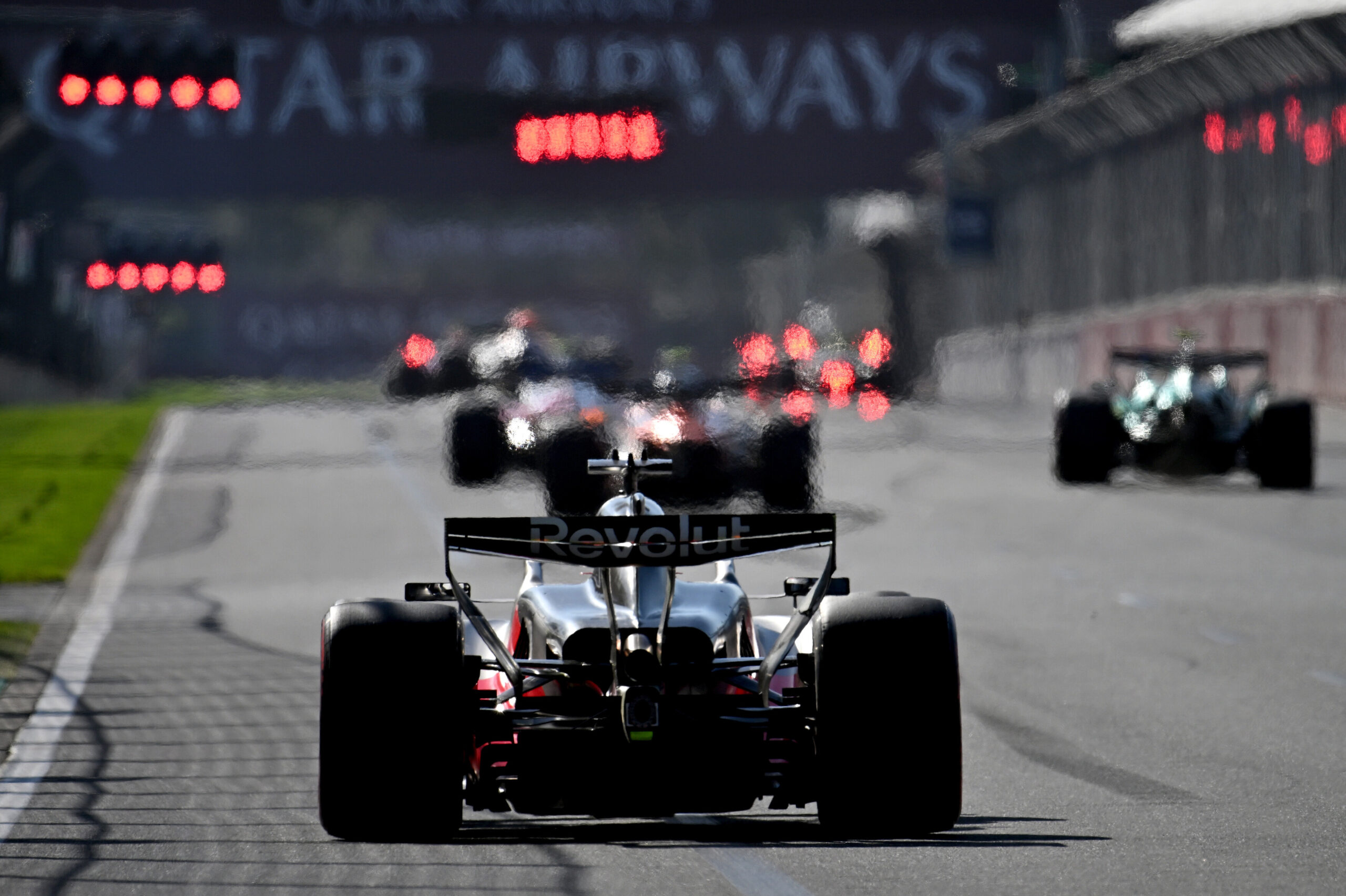 Wyścig o GP Australii F1 – kto wygra na start nowej ery? [Relacja live]