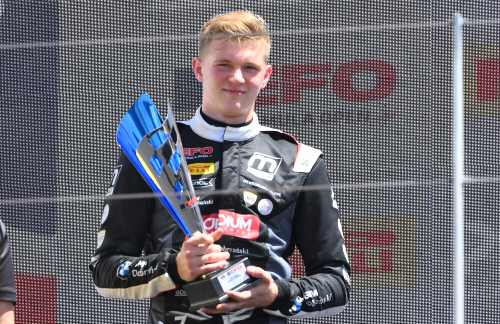 Dobrzański dwukrotnie najlepszy wśród debiutantów