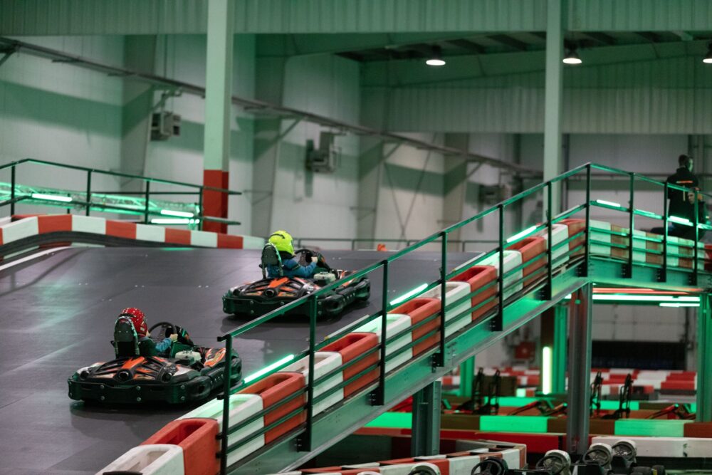 gokartyelektrycznevsspalinowe-cowybracnatorzewwarszawie