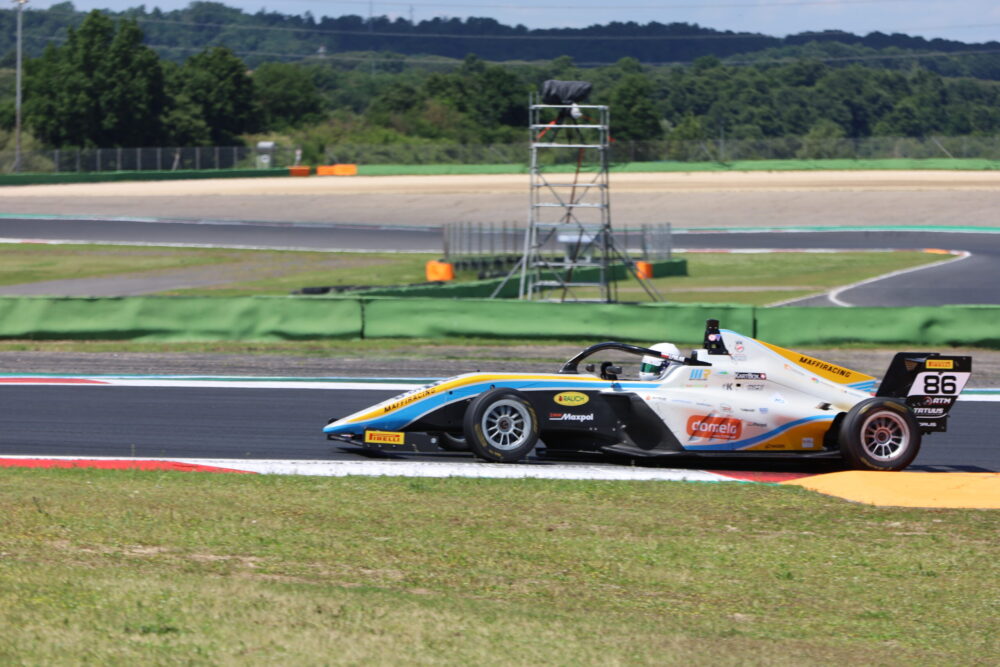 Igor Polak w wielkim finale włoskiej Formuły 4