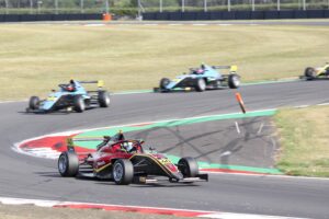 Piotr_Orzechowski_Brytyjska_F4_Snetterton_11