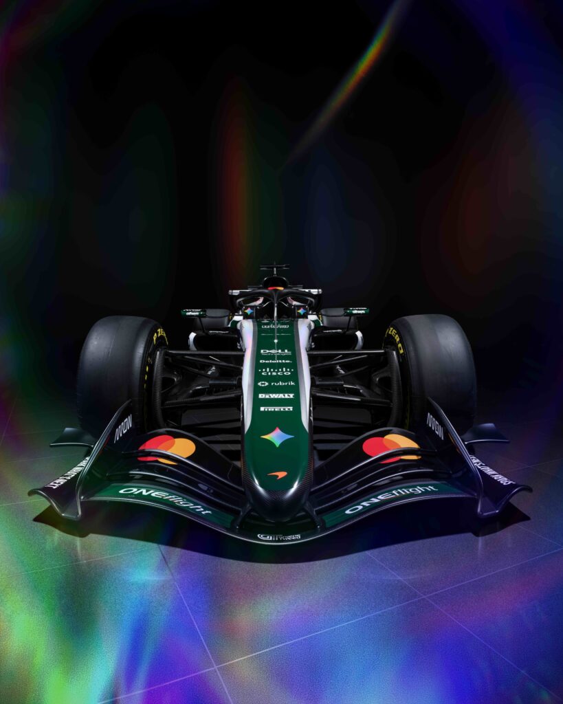 Piękne okolicznościowe malowanie McLarena na Silverstone