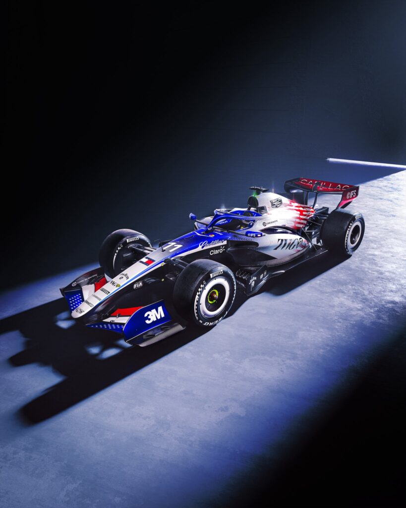 Kolejny zespół z okolicznościowym malowaniem na Silverstone