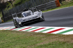 Monza test rv - 01055-edited-v3_be49dc4d-a728-4a49-ad16-4fa8c99a1f20