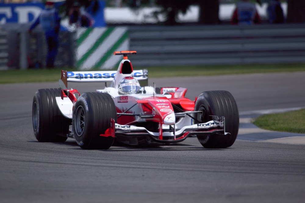 Zdjęcie główne F1