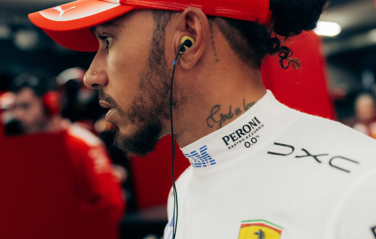 Hamilton krytykuje strategię Ferrari i mówi o swojej frustracji