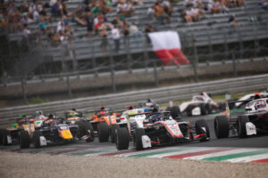 Kacper Sztuka Monza 2026