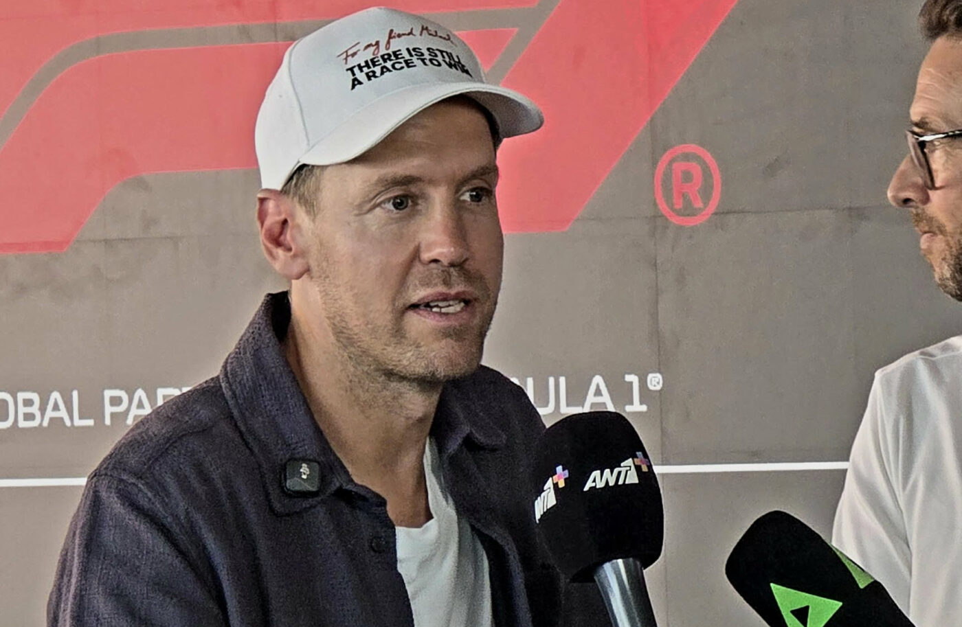 Vettel w aucie Schumachera i parada kierowców na Monzy [Live stream]