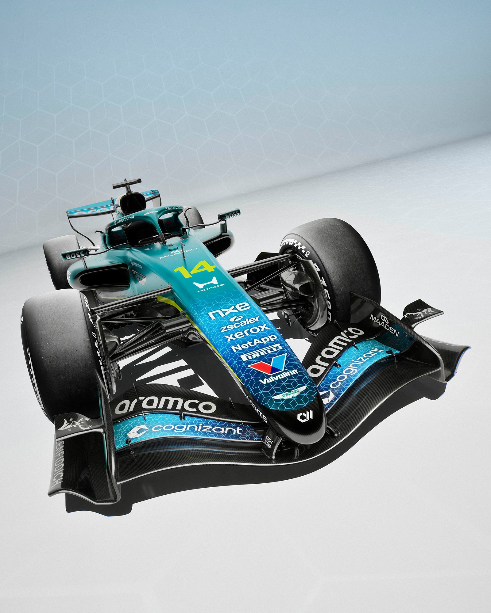 Mercedes, Aston i Ferrari pokazały malowania na USA